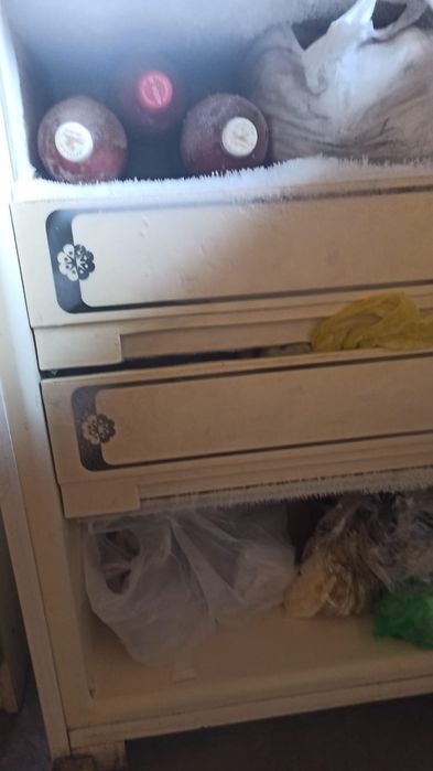 Морозильник Бирюса