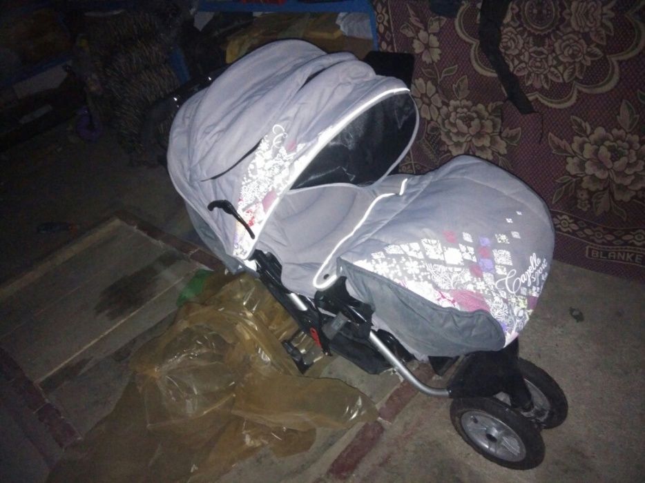 Летняя детская коляска для прогулки