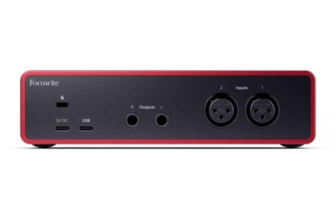 Interfața audio profesionala Focusrite Scarlett 2i2 Studio Pack 4th