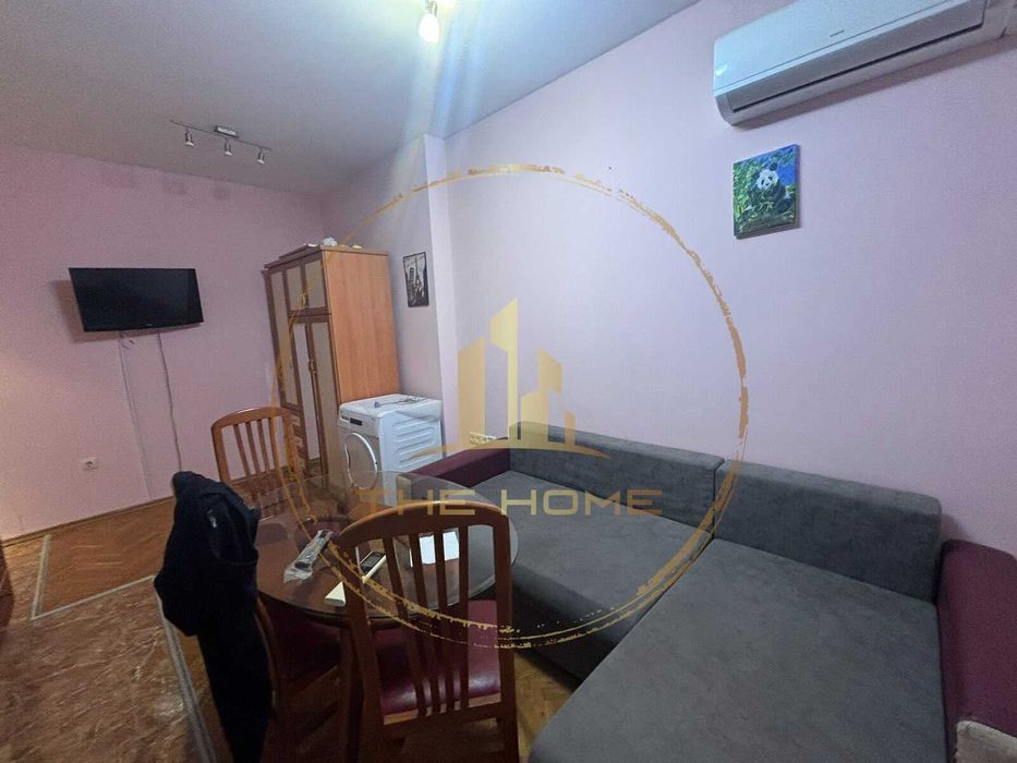 Дава се под наем Тристаен апартамент в Варна, Гръцка махала - 60 кв.м за 425 € - Снимка #1