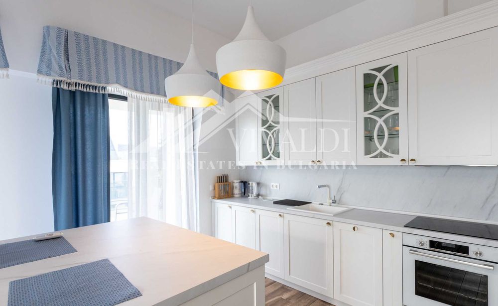 Продава се Тристаен апартамент в к.к. Св.Св. Константин и Елена - 107 кв.м за 1812 €/кв.м - Снимка #8