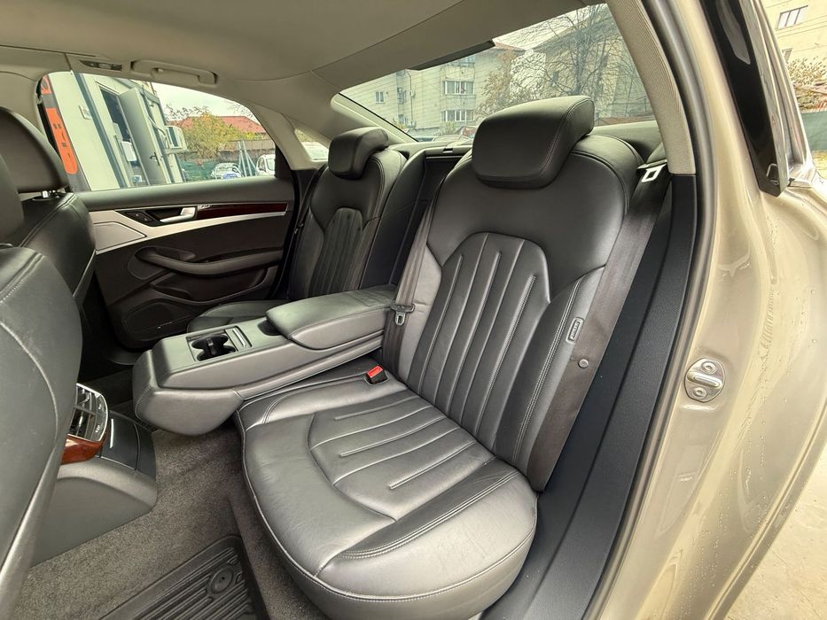 Audi A8 3.0 TDI 250cp Fab 2013 MATRIX Full Led Camera Bose • STARE IMPECABILA