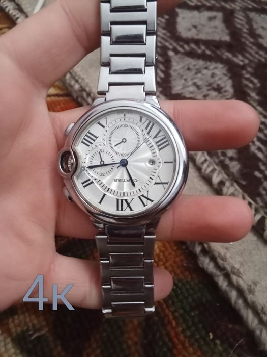 Часы хорошие работают