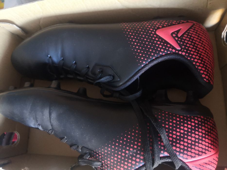 Новые Бутсы 42 размер