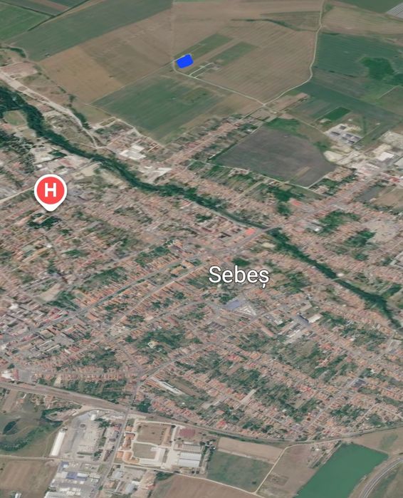 Teren. Parcelă teren 500 mp. Intarvilan