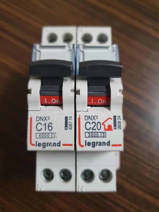 Disjunctor MCB siguranta automata LEGRAND HAGER ETI MOELLER EATON