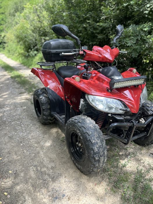 Vând atv sym 200