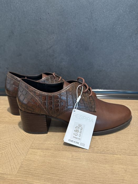 Кожени обувки GEOX, естествена кожа, номер 37 и 38