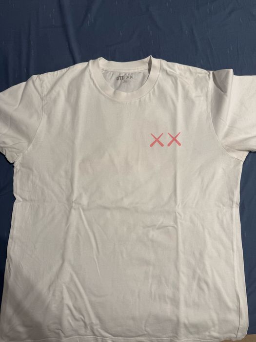 Tricou Kaws x Uniqlo