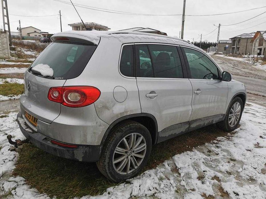 hayon cu luneta vw tiguan la7w hayon tiguan 2010
