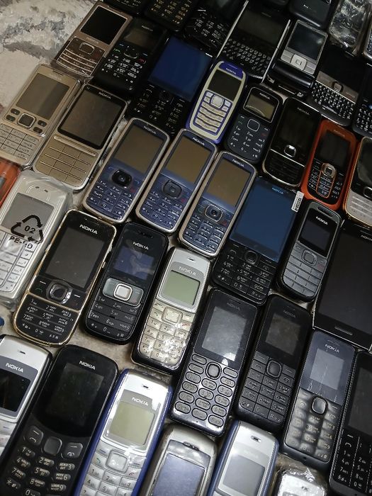 Assalom alekum Qadirdon Retro telefonlar sotiladi Nokia Modellar