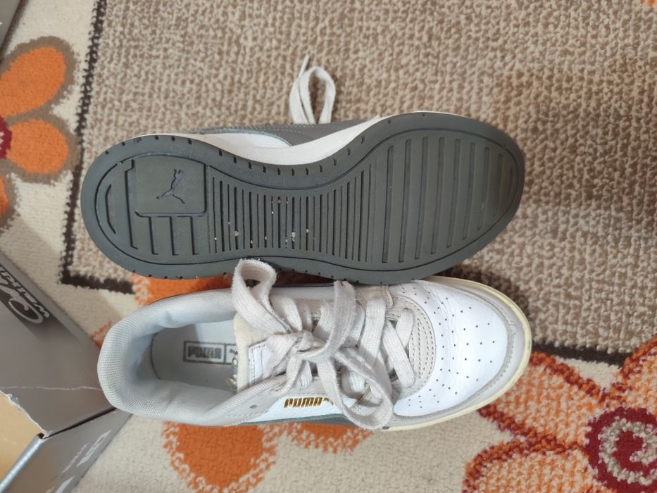 Adidași Puma măsura 37, piele naturala