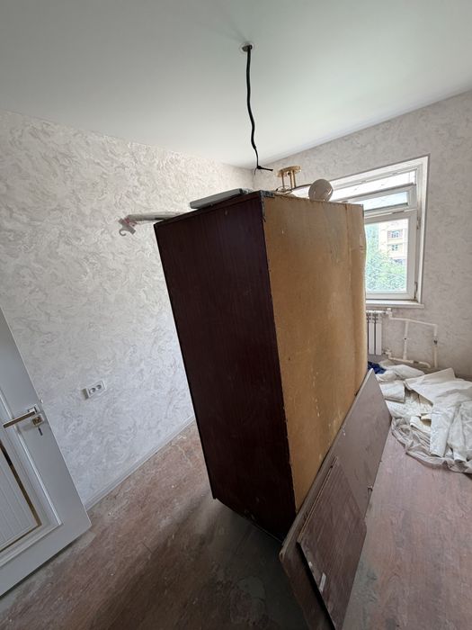 Продается Б/У шкаф в рабочем состоянии