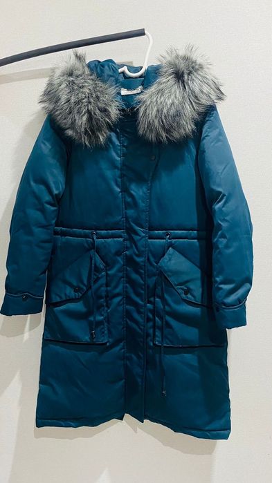 Продам женскую куртку