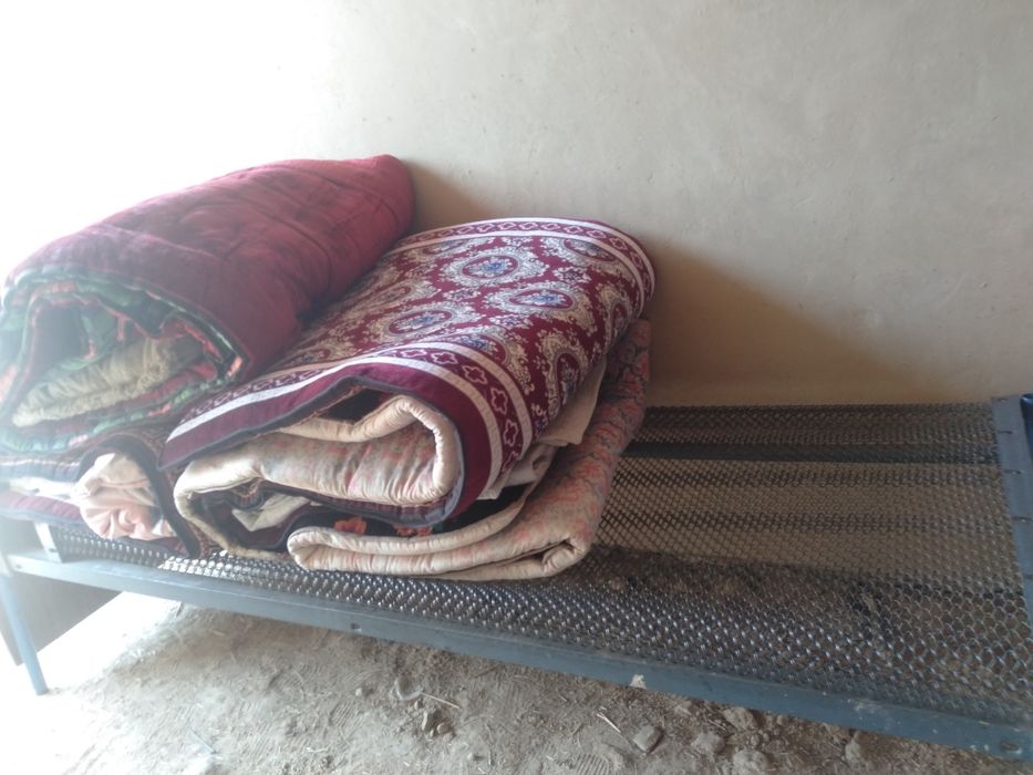 Kravat sotiladi temir setkali