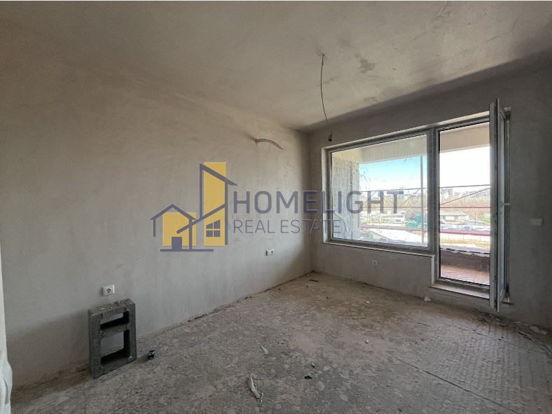 Двустаен апартамент в кв. Малинова Долина