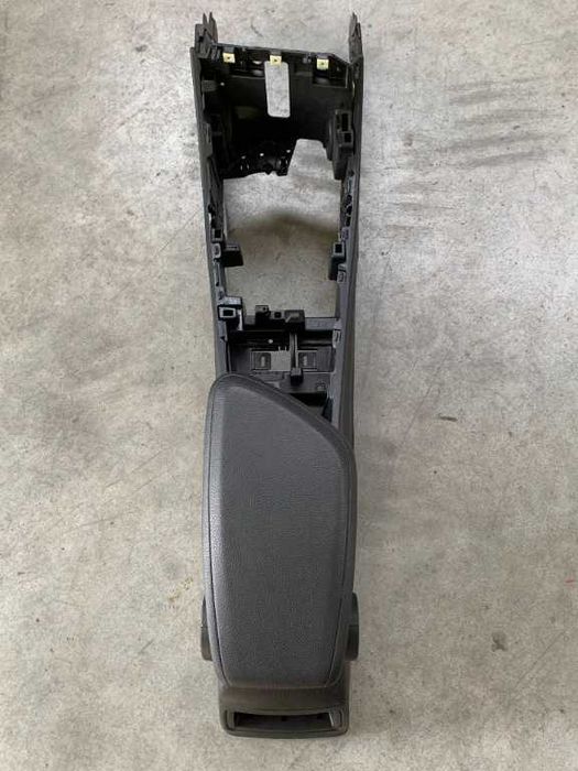Cotiera neagra Bmw X1 F48