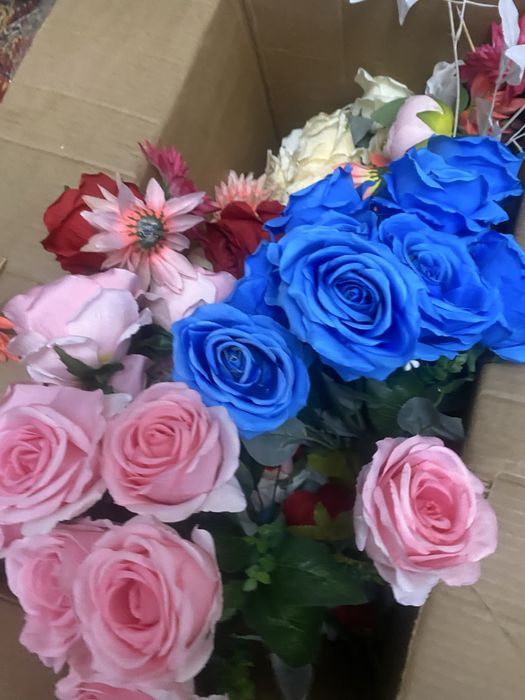 Продам цветы искуственные