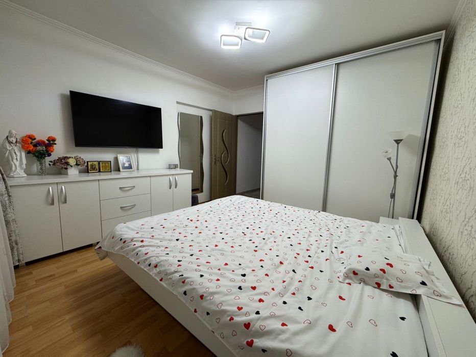 Apartament 3 camere, 76 mp, zona Tudor