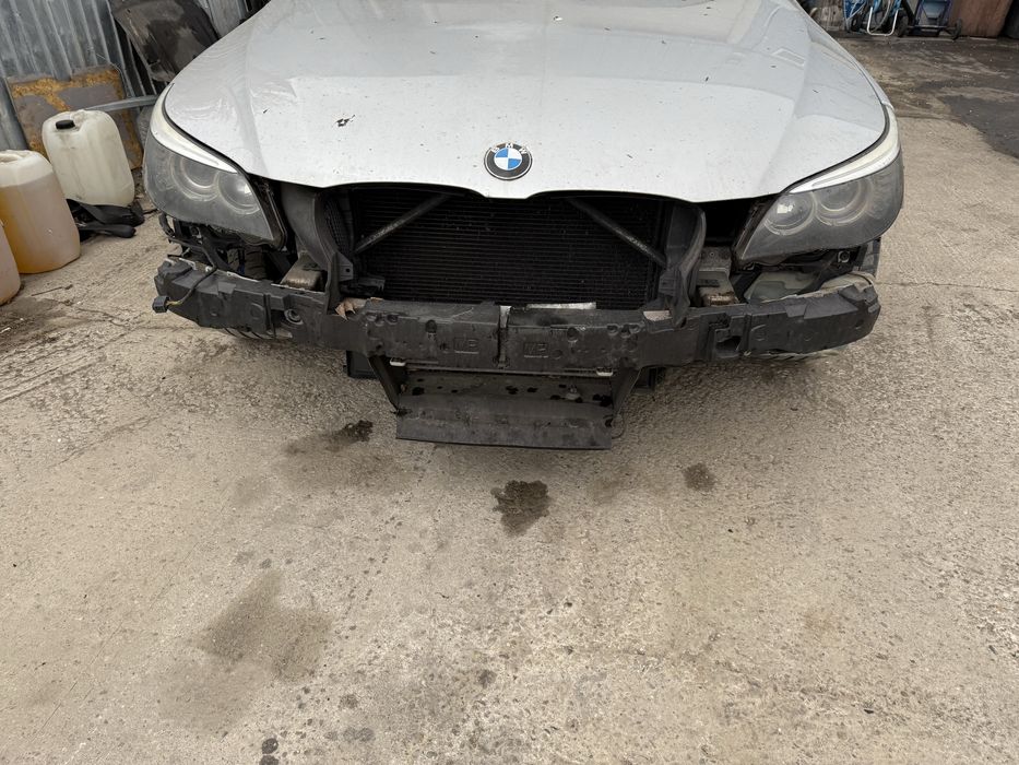 Trager bmw e60 e61 aripa bmw e60 e61