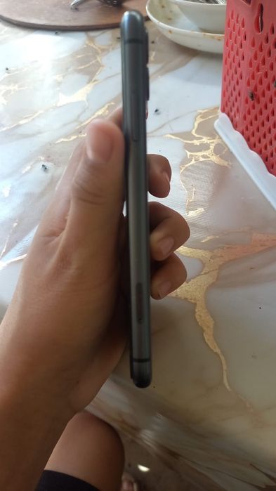 Iphone 11 без гаранти
