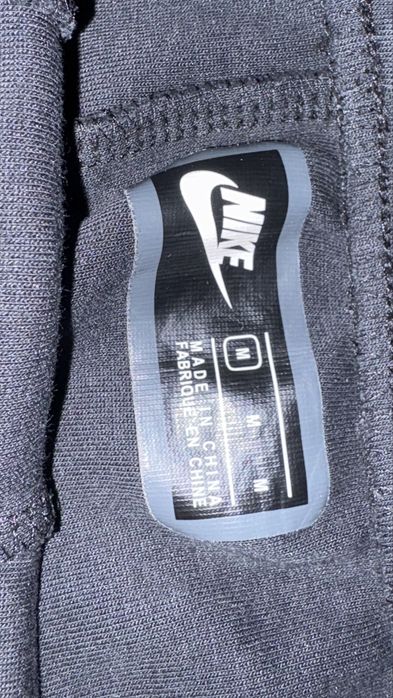 Nike Tech Fleece — только низ