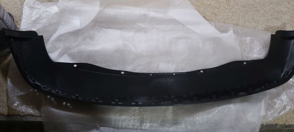 Spoiler VW Touran 2010