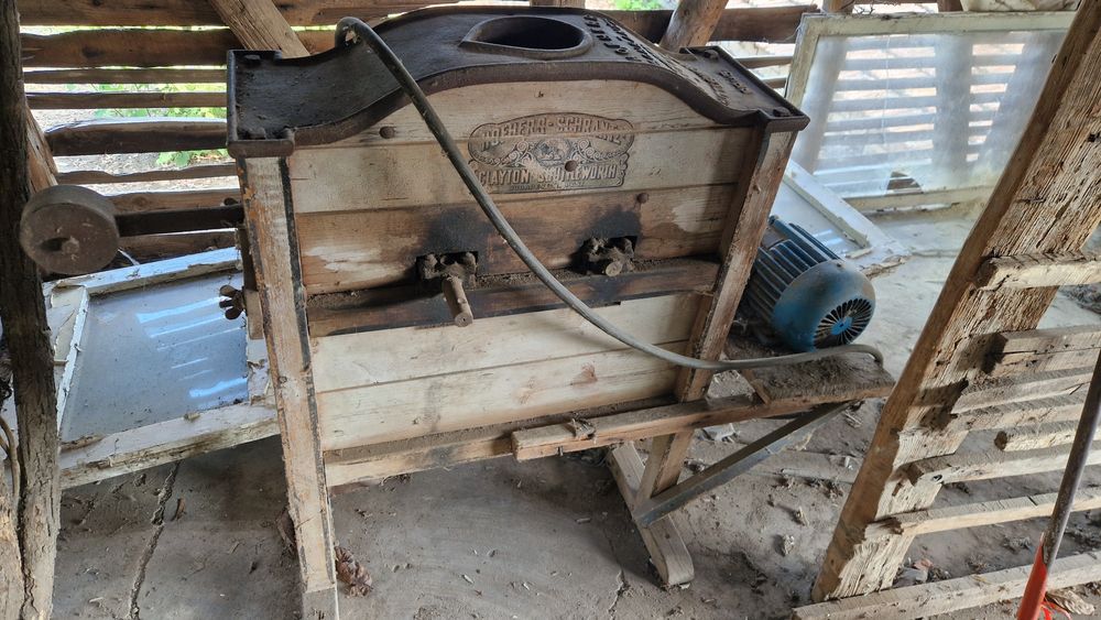 Трошало (роначка) за царевица