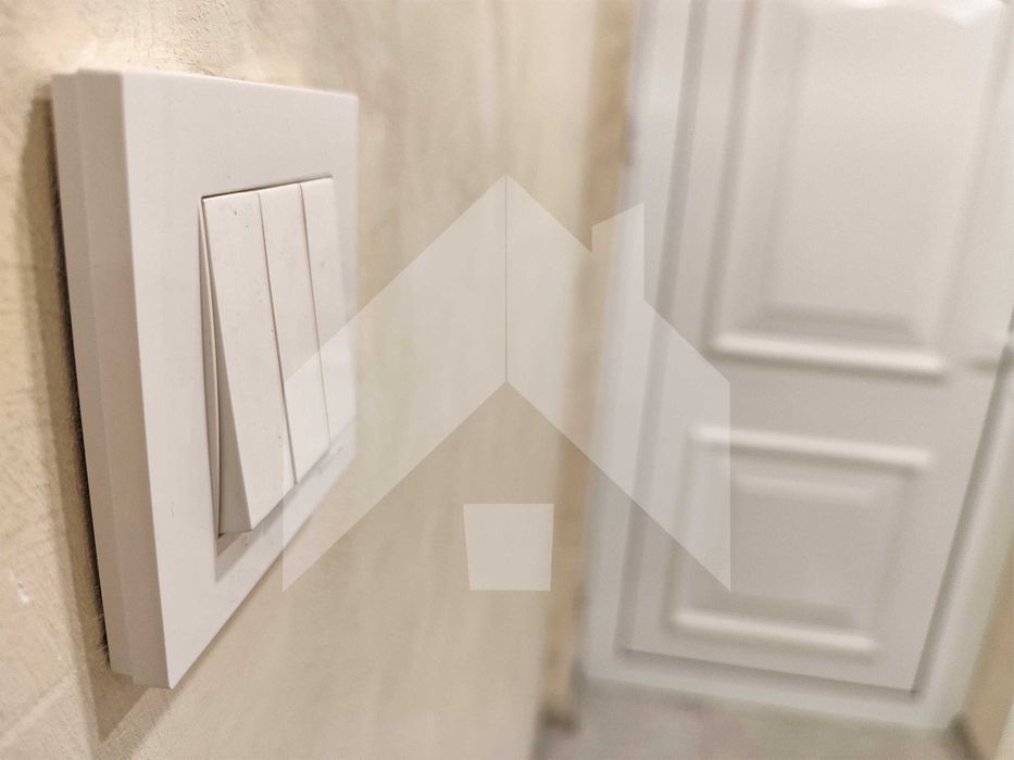 Продава се Тристаен апартамент в Нови пазар - 75 кв.м за 1054 €/кв.м - Снимка #18