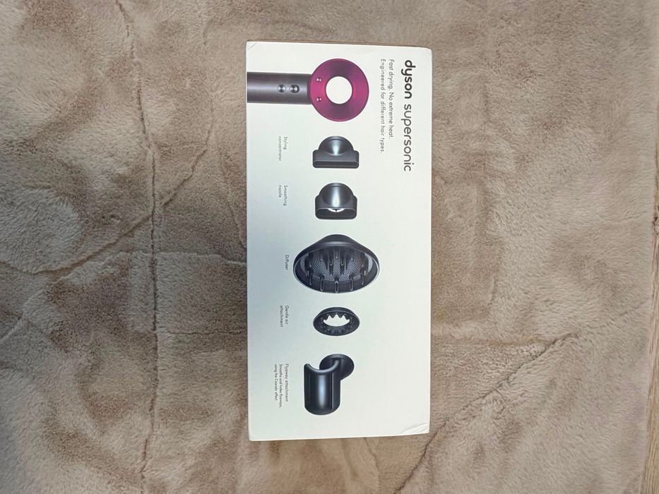 Dyson supersonic HD08 nou