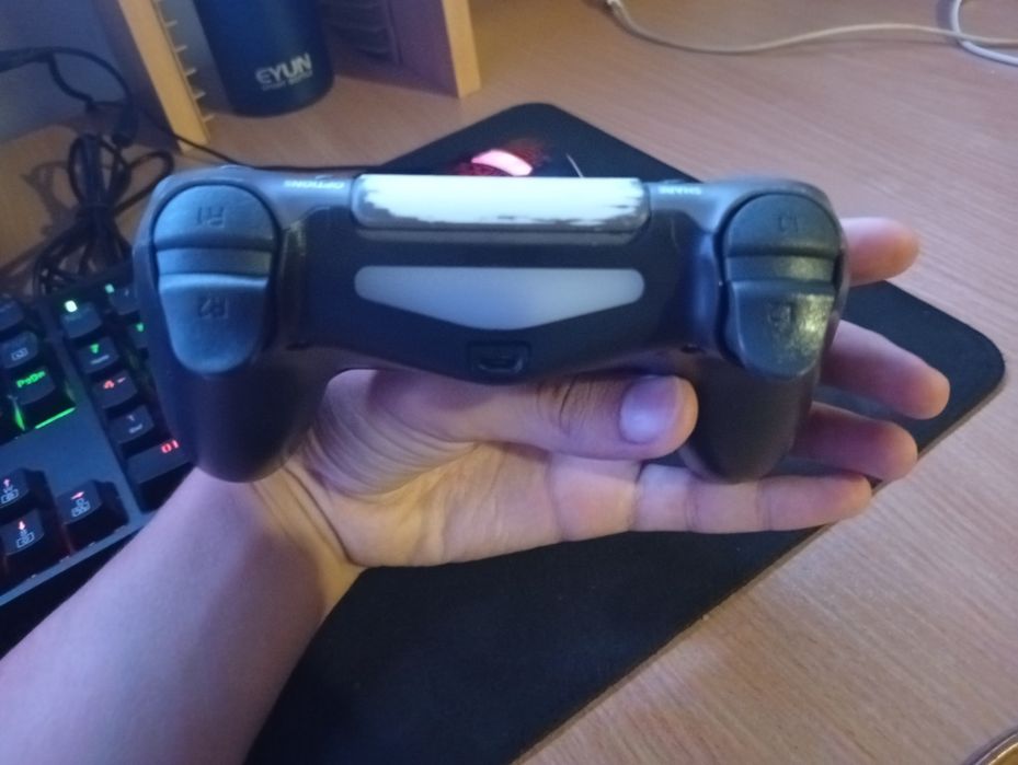 Джойстик геймпад PS4 Б/У