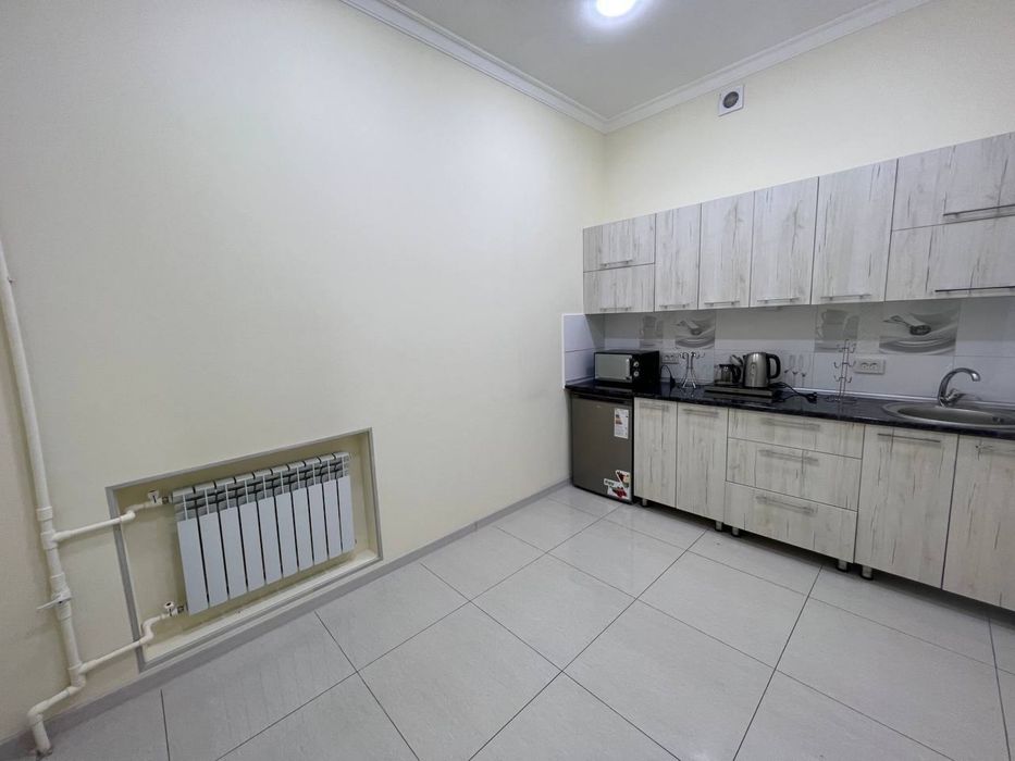 Аренда евро офис с мебелью улица Шота Руставелли ор:Аски вдоль дороги