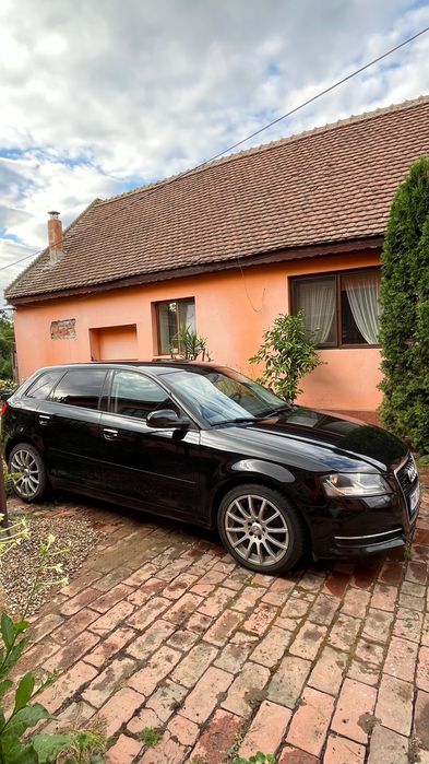 AUDI A3 Sportback 2011 — imagine 2