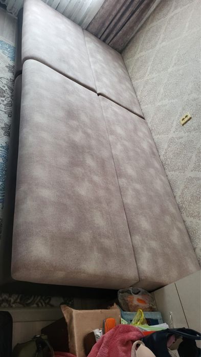 Продам диван в отличном состоянии