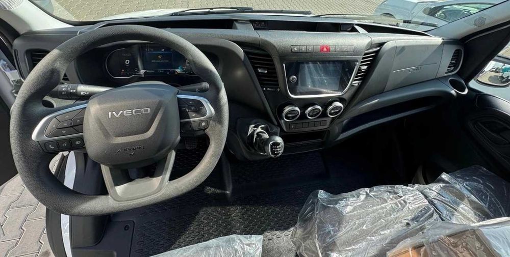 Iveco Daily Transport AUTO