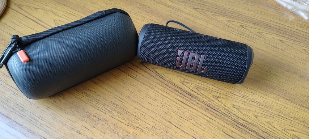 Jbl flip 6 originală+husa
