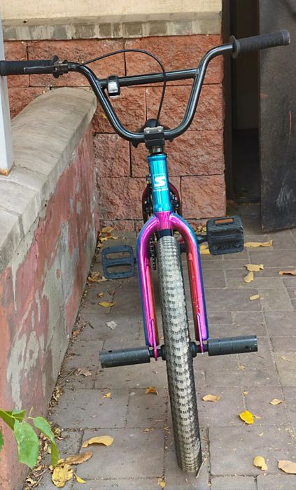 Продам велосипед  BMX Skillmax X3 (Нео-хром)