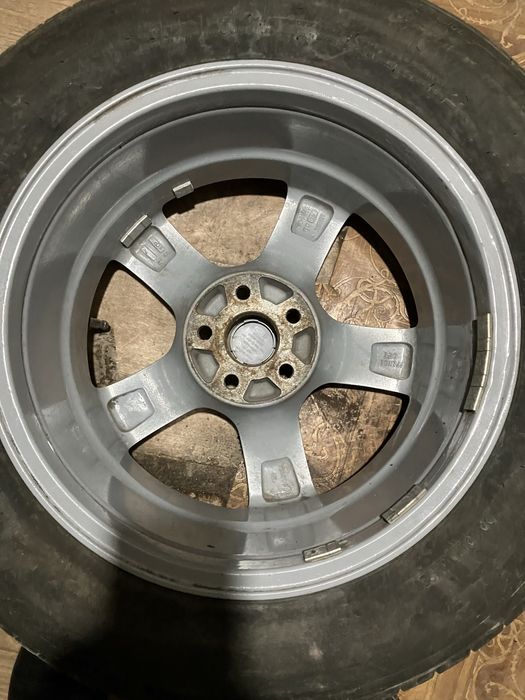 Продам диски с летней резиной