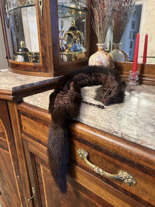 Guler blana de zibelina (samur)