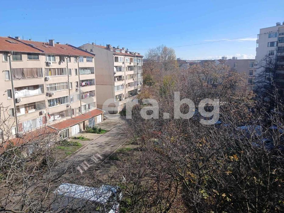 Дава се под наем Двустаен апартамент в Ямбол, Васил Левски - 45 кв.м за 76804.98 € - Снимка #11