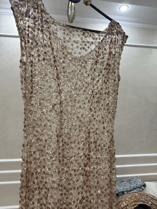 Продам платье на вызод