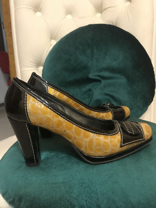 Pantofi din piele naturala nr 37