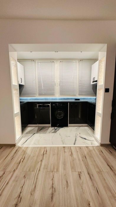 Тристаен за продажба в Обеля 1