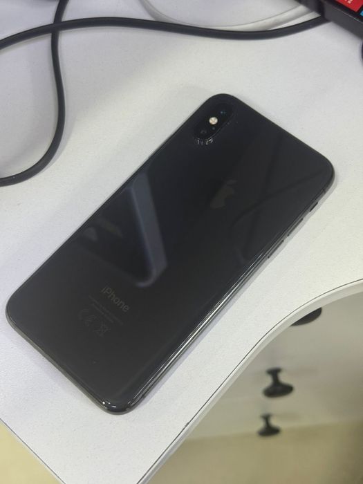 Продам iphone Х 64 гб