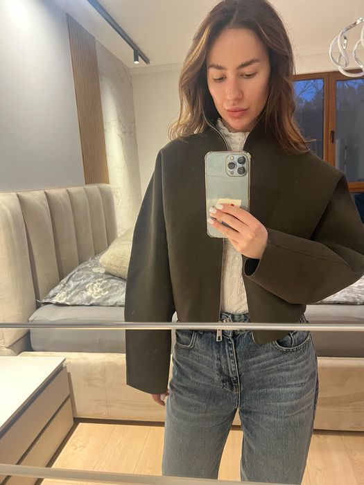 Яке/ жилетка ZARA