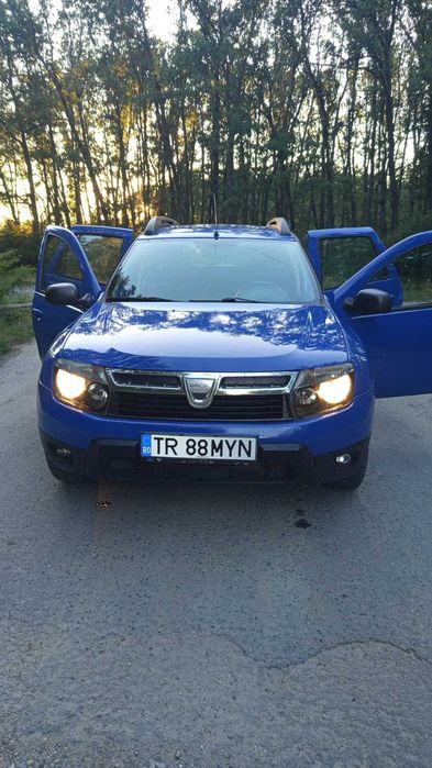 Dacia Duster 1.5dCi 110cp 4x4 2011