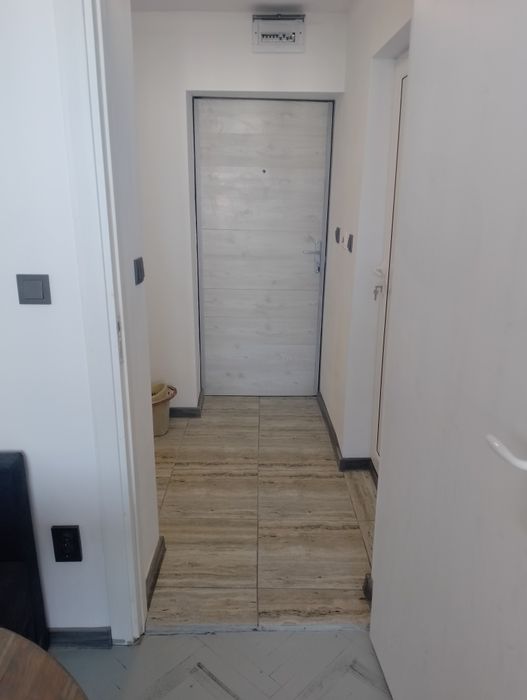 Дава се под наем Двустаен апартамент в Варна, Младост 1 - 52 кв.м за 400 € - Снимка #3