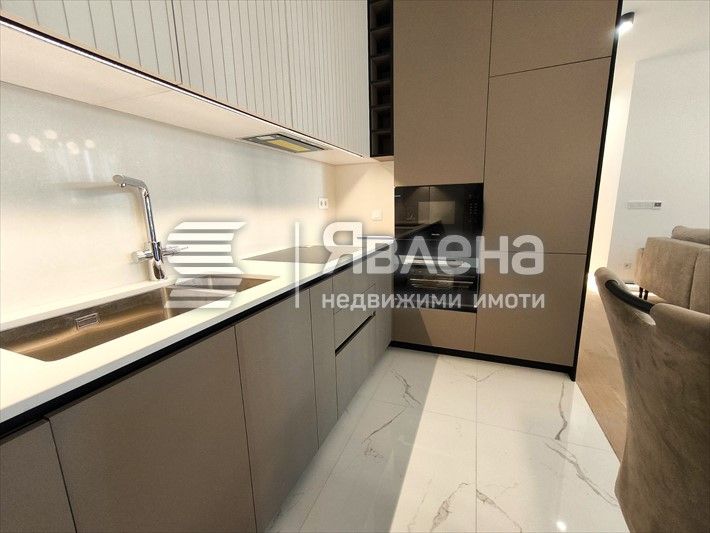 Продава се Двустаен апартамент в София, Манастирски ливади - 80 кв.м за 4875 €/кв.м - Снимка #5