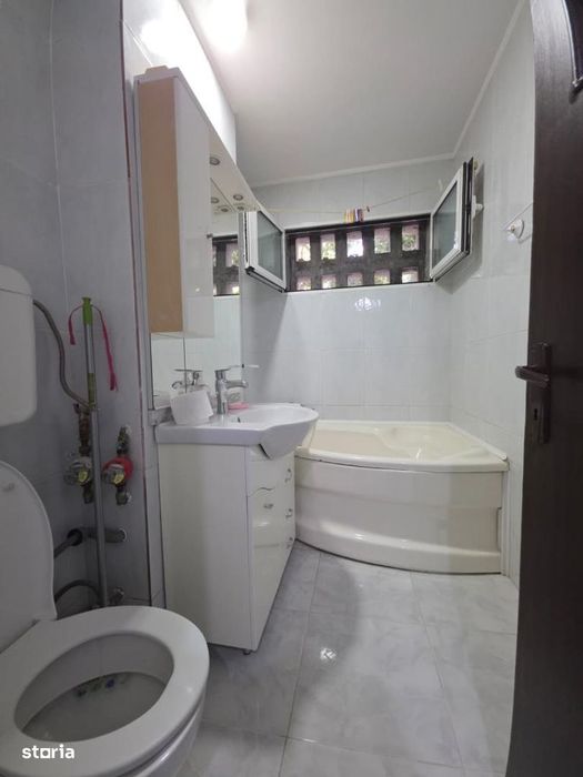 Vanzari Apartamente 3 camere CARTIERE GORJULUI