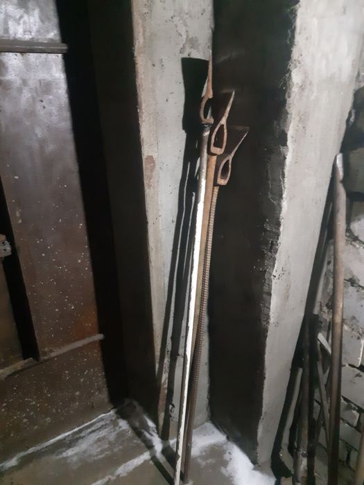 Продам топоры в виде долбежки для льда